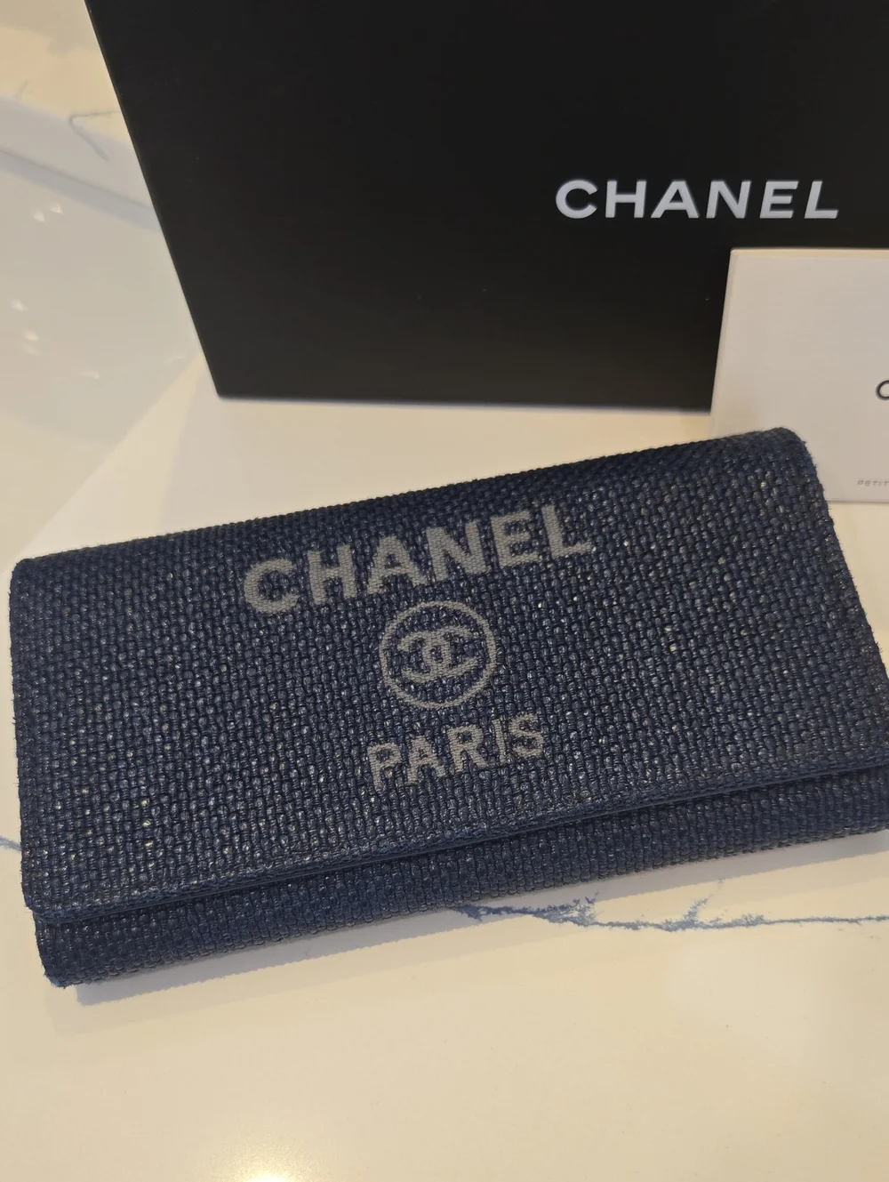 CHANEL deauville Navy Wallet, Textured Fabric, Front Logo, Full Inclusion, VGUC